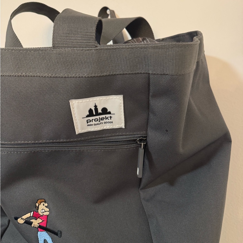 Projekt Backpack with Embroidered Design - Picture 3 of 9